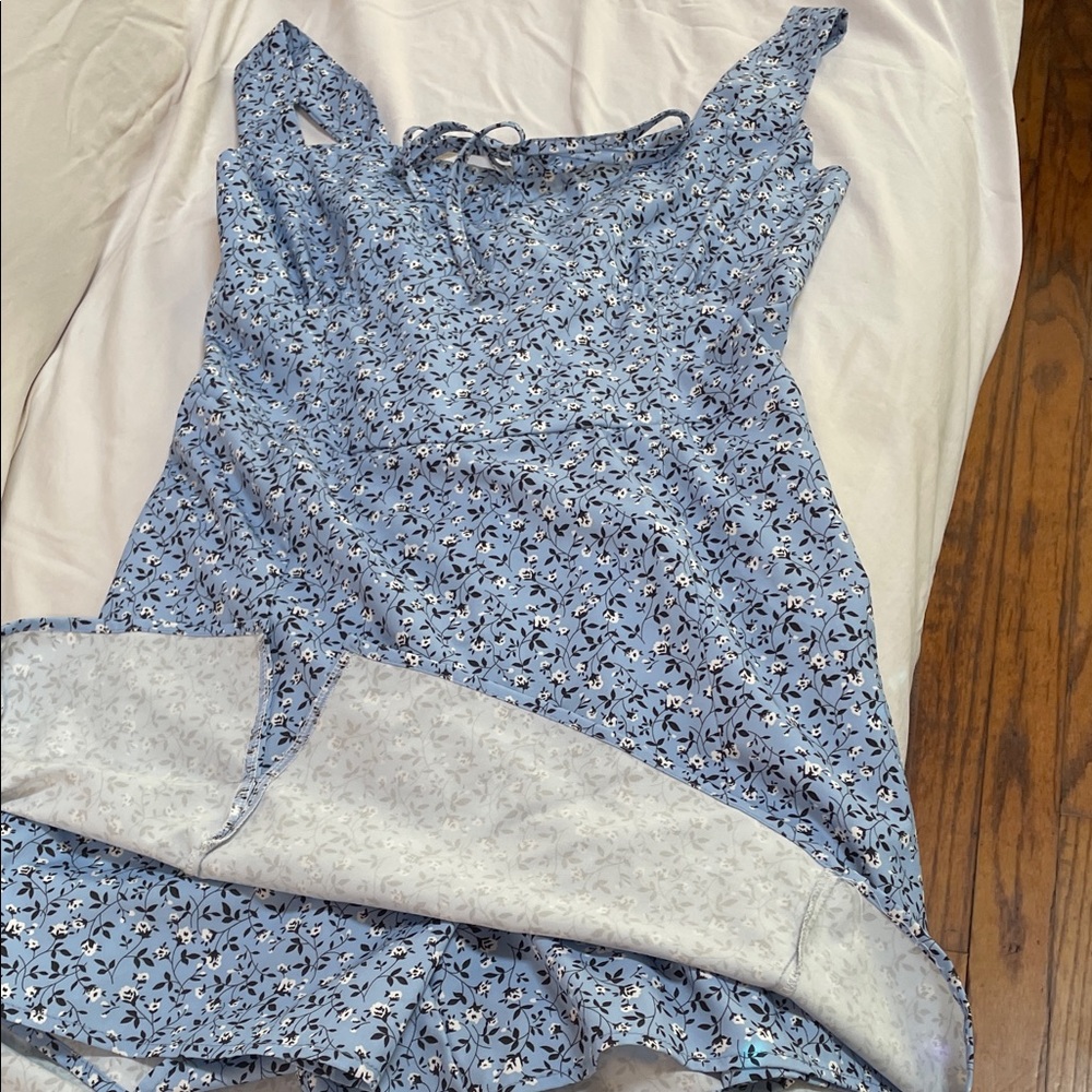 Floral Blue Sleeveless Dress